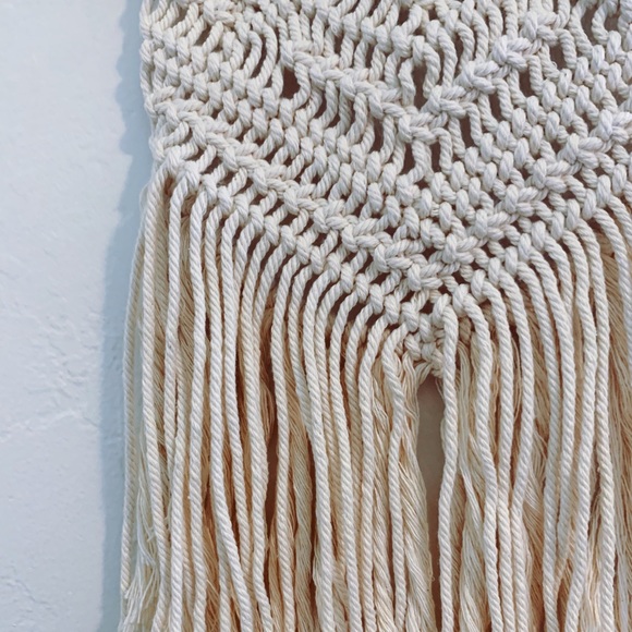 Hand made macrame wall hanging - one of a kind - Picture 3 of 4